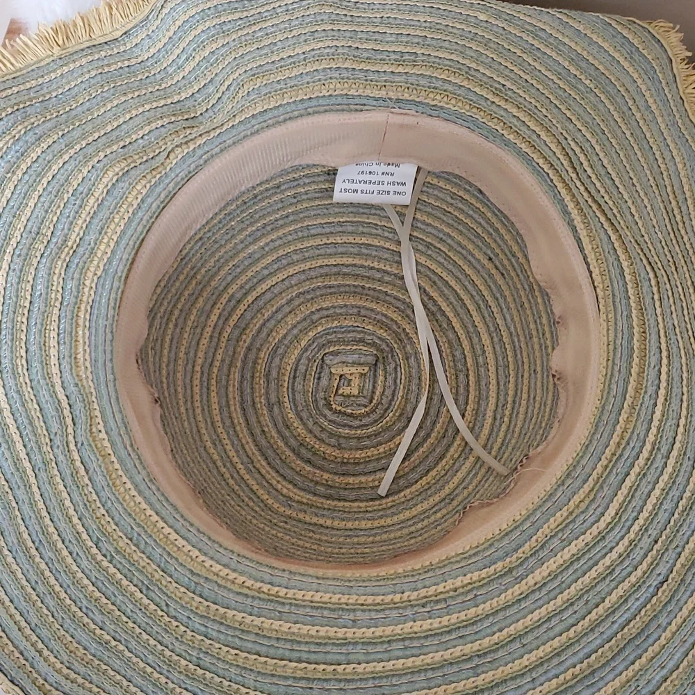 Blue and Tan Straw Wide-Brimmed Sun Beach Hat
